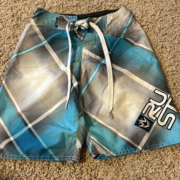❤️ Rusty Board Shorts - Picture 1 of 7